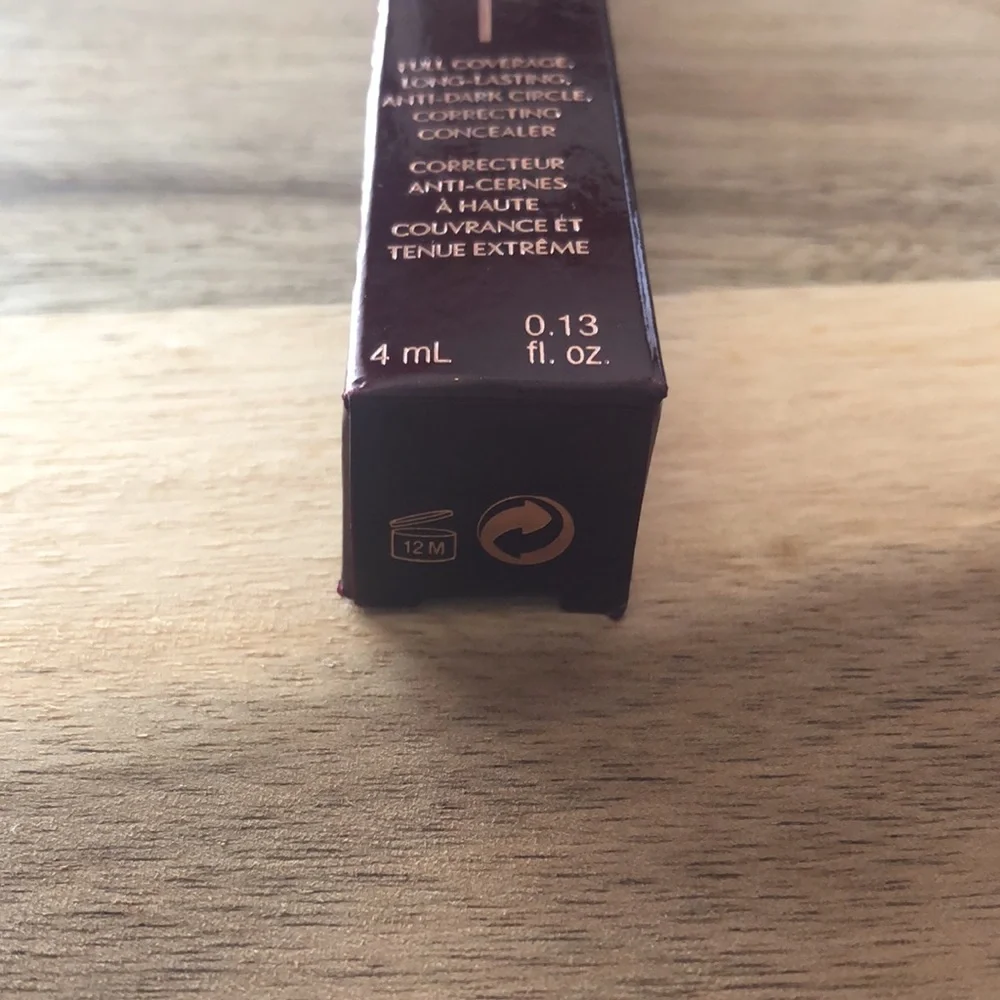 Charlotte Tilbury Magic Away Liquid Concealer 8 Medium